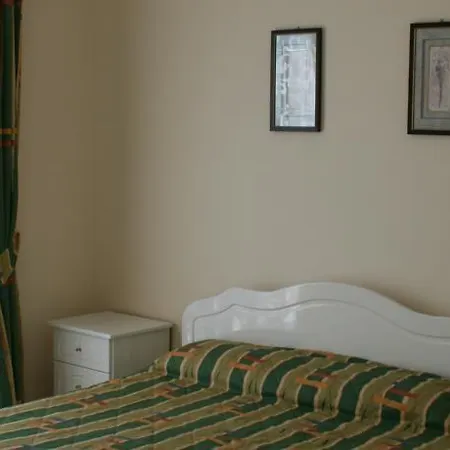 Apartment M8